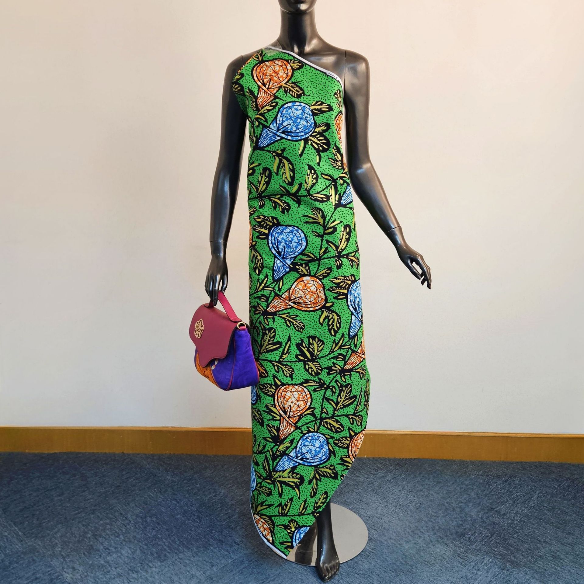 Sewing Batik - 46 بوصة واسعة 6 ياردة طويلة